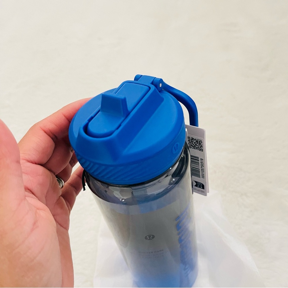 Lululemon Clear Blue Water Bottle 24oz - Picture 5 of 6
